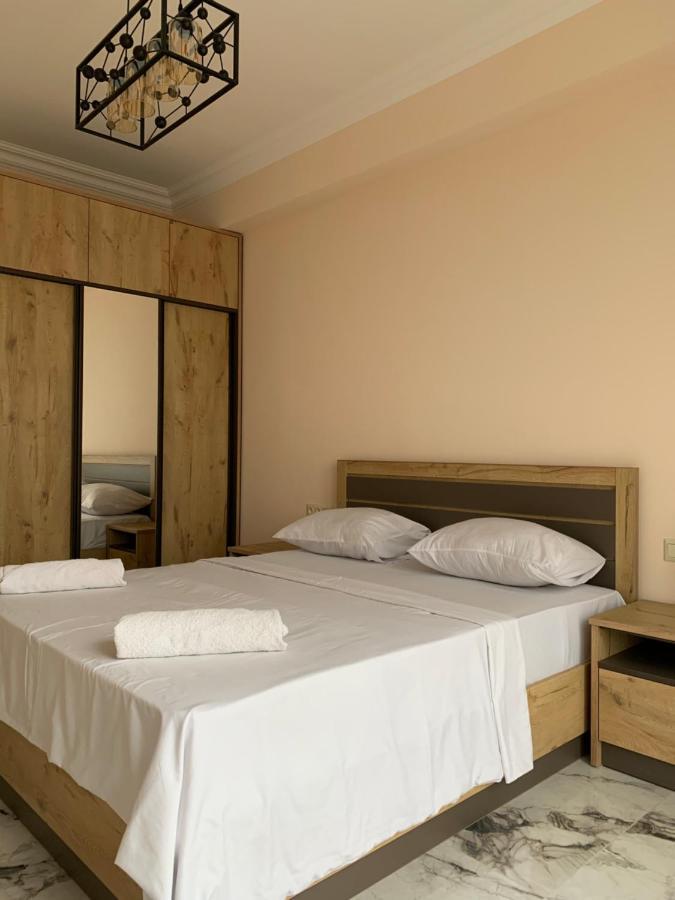 City Central Apartment 예레반 외부 사진