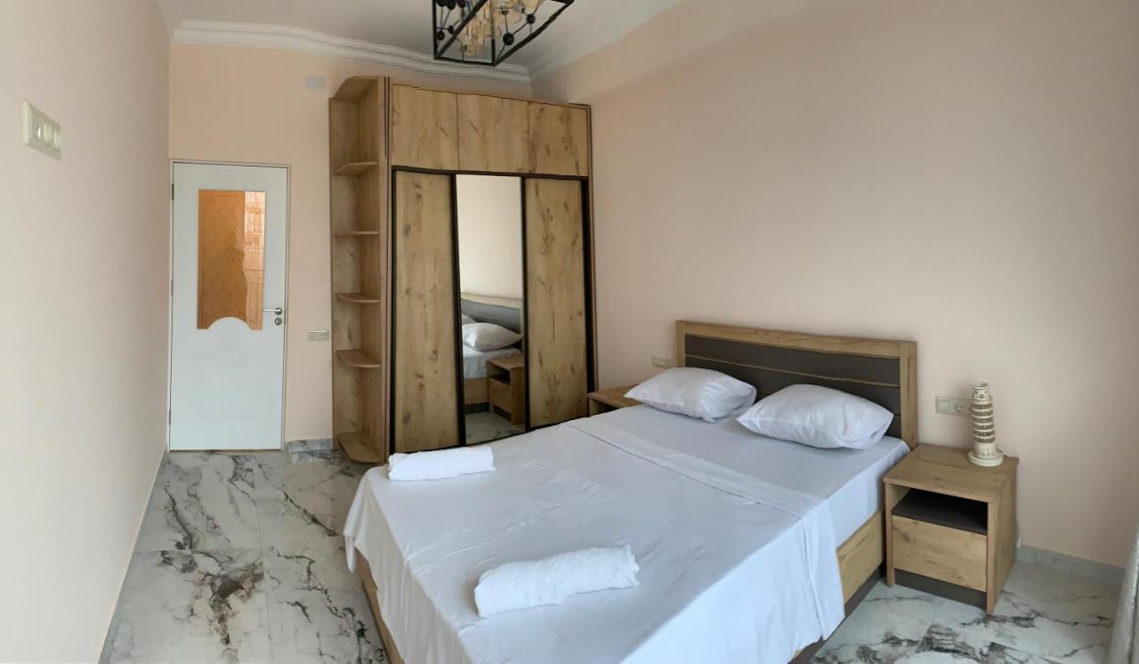 City Central Apartment 예레반 외부 사진